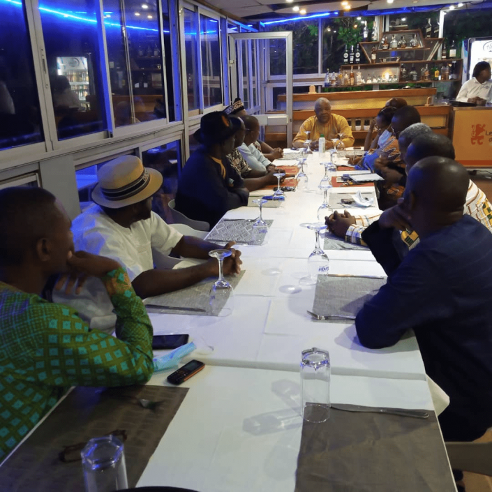 crs-diner-01